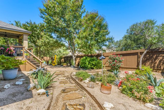203 Tranquil Oak, San Antonio, TX 78260