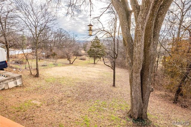 52 Glenwood Drive, Fenton, MO 63026