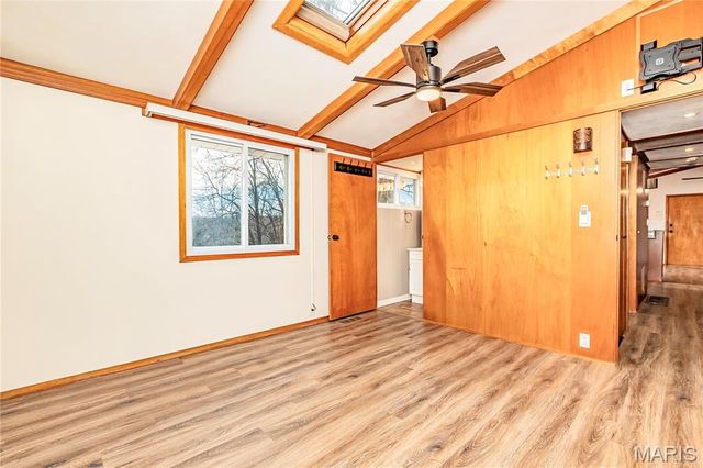 52 Glenwood Drive, Fenton, MO 63026