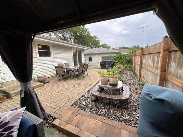5317 65th PLACE, Kenosha, WI 53142