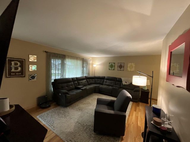 5317 65th PLACE, Kenosha, WI 53142