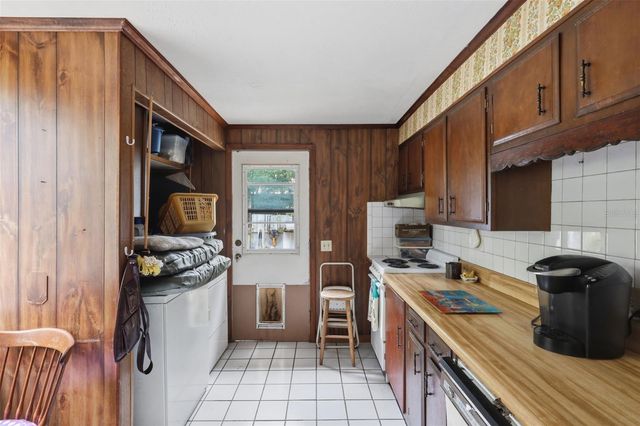 3335 GRAND AVENUE, Deland, FL 32720