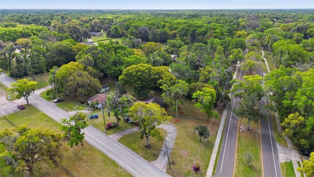 3335 GRAND AVENUE, Deland, FL 32720