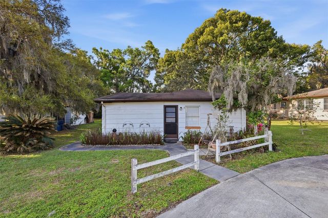 3335 GRAND AVENUE, Deland, FL 32720