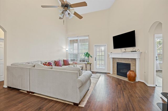 15231 Scenic Woodland Drive, Conroe, TX 77384