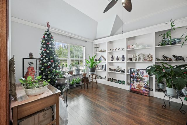 15231 Scenic Woodland Drive, Conroe, TX 77384