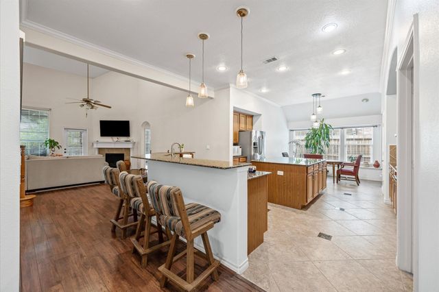 15231 Scenic Woodland Drive, Conroe, TX 77384