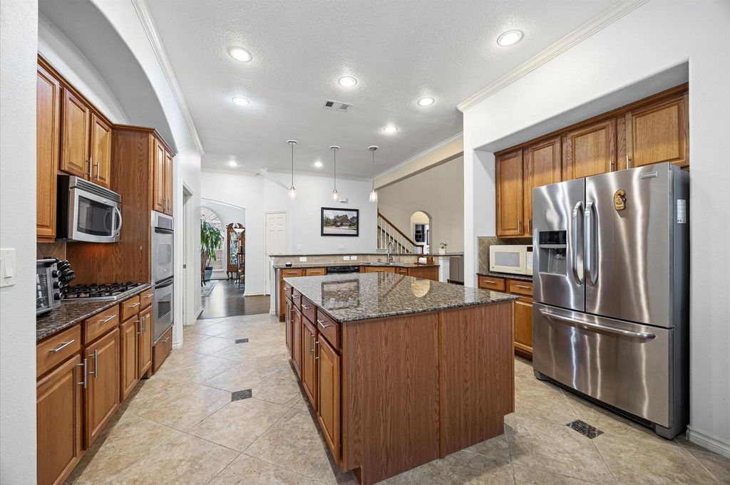 15231 Scenic Woodland Drive, Conroe, TX 77384