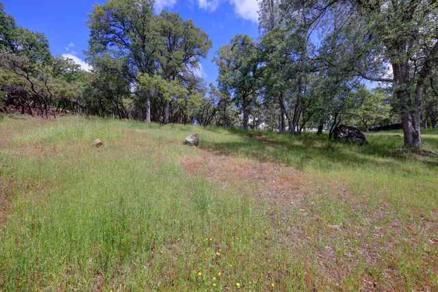 1480 Sage Rd, Colfax, CA 95713