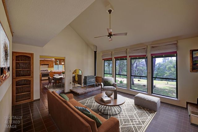 1480 Sage Rd, Colfax, CA 95713