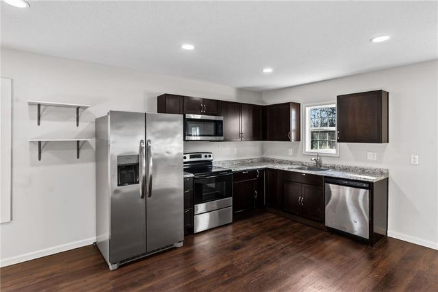 724 N Osage Street, Independence, MO 64050