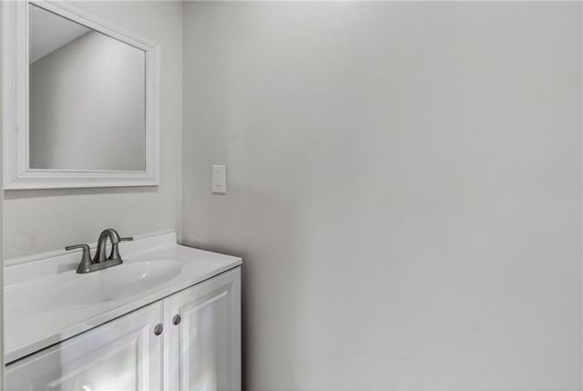 724 N Osage Street, Independence, MO 64050