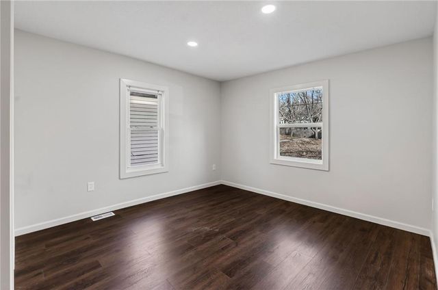 724 N Osage Street, Independence, MO 64050