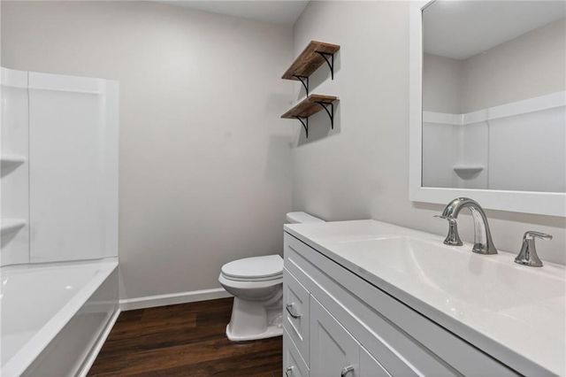 724 N Osage Street, Independence, MO 64050