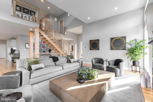 229 IVY HILL DR, State College, PA 16801