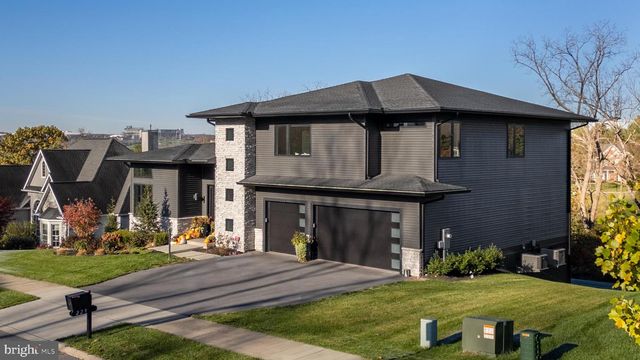 229 IVY HILL DR, State College, PA 16801