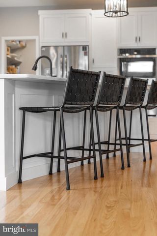 229 IVY HILL DR, State College, PA 16801