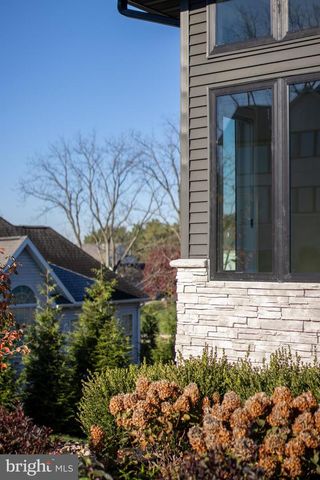 229 IVY HILL DR, State College, PA 16801