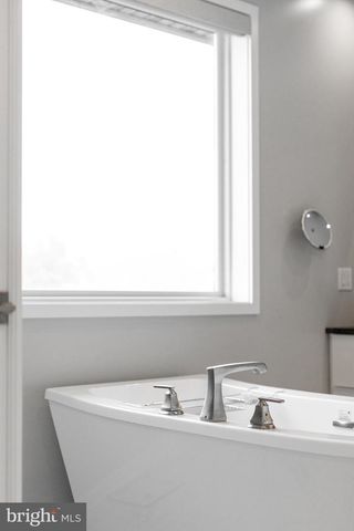 229 IVY HILL DR, State College, PA 16801