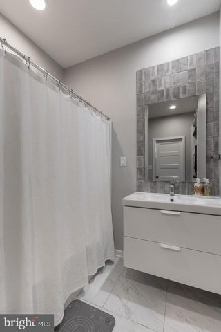 229 IVY HILL DR, State College, PA 16801