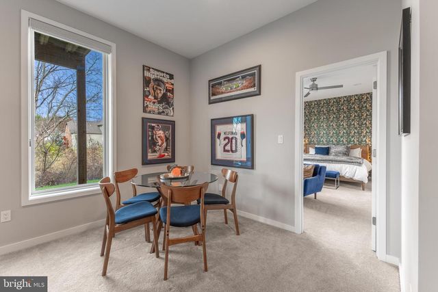 229 IVY HILL DR, State College, PA 16801