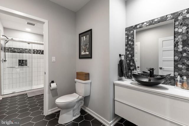 229 IVY HILL DR, State College, PA 16801