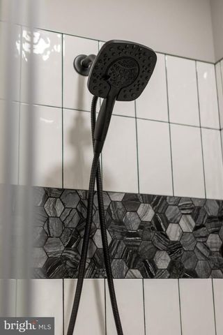 229 IVY HILL DR, State College, PA 16801