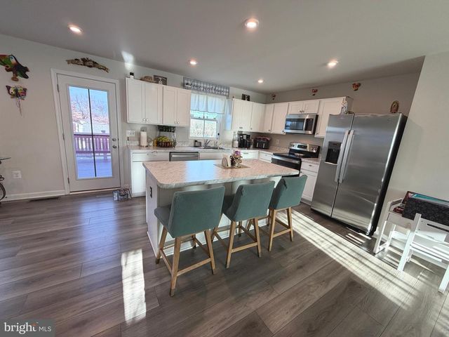 418 CIRCLE DR, Winchester, VA 22601