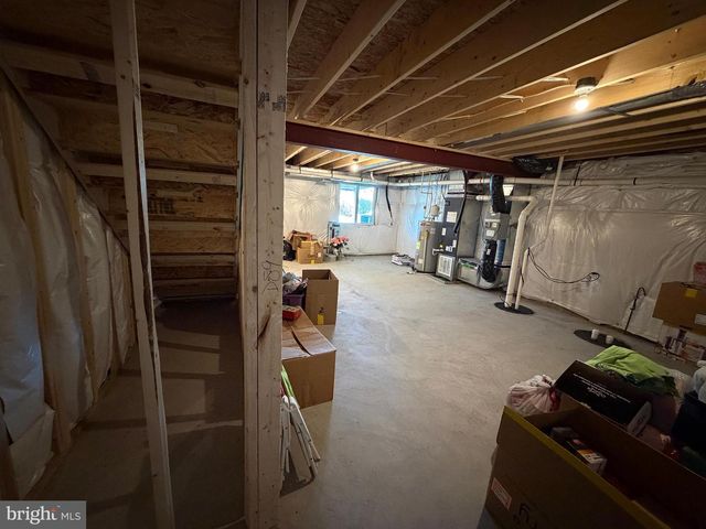 418 CIRCLE DR, Winchester, VA 22601