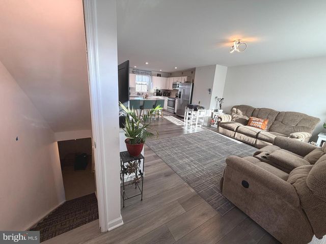 418 CIRCLE DR, Winchester, VA 22601