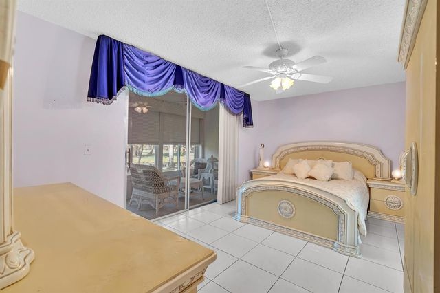 6670 Royal Palm Boulevard 110, Margate, FL 33063