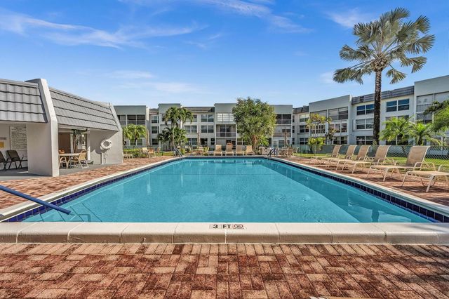 6670 Royal Palm Boulevard 110, Margate, FL 33063