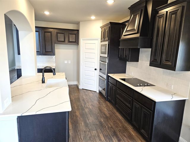 1429 Enloe Road, Howe, TX 75459