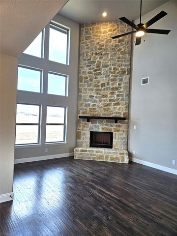 1429 Enloe Road, Howe, TX 75459