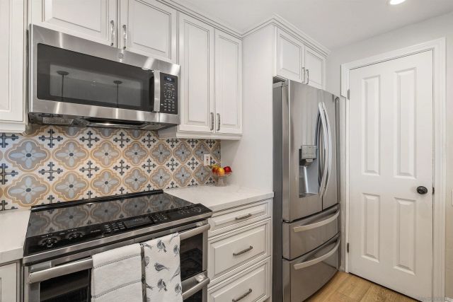 3565 Mount Burnham Ct, San Diego, CA 92111