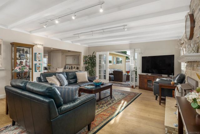 3565 Mount Burnham Ct, San Diego, CA 92111