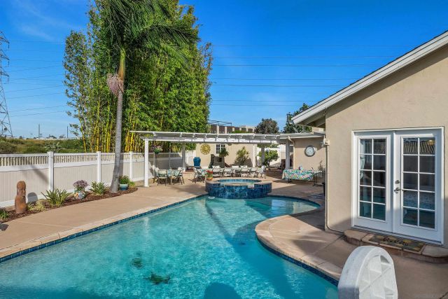 3565 Mount Burnham Ct, San Diego, CA 92111