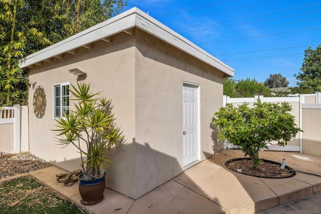 3565 Mount Burnham Ct, San Diego, CA 92111