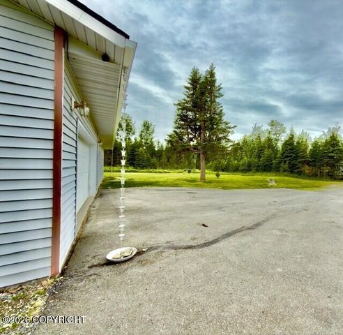 458 Roy Way, Kenai, AK 99611