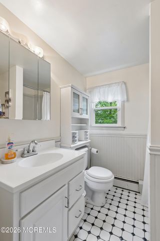 533 Sydney Avenue, Union Beach, NJ 07735
