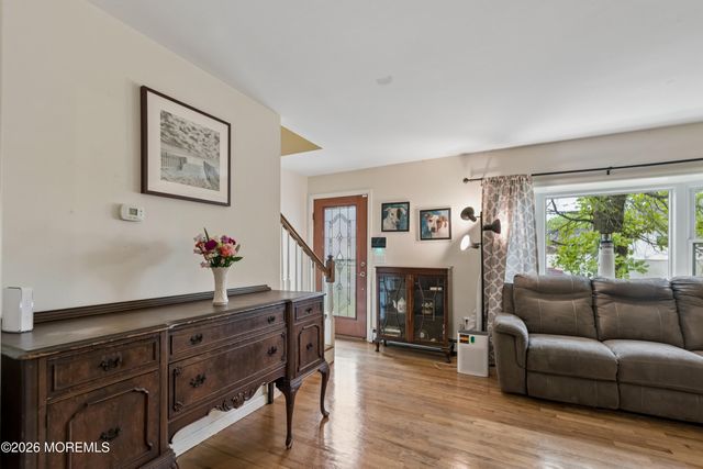 533 Sydney Avenue, Union Beach, NJ 07735