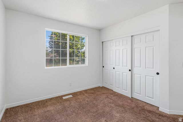 8434 S WINDMILL DR, West Jordan, UT 84081