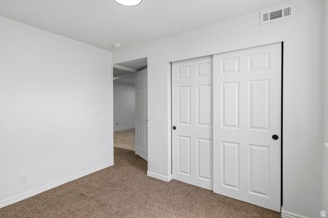 8434 S WINDMILL DR, West Jordan, UT 84081