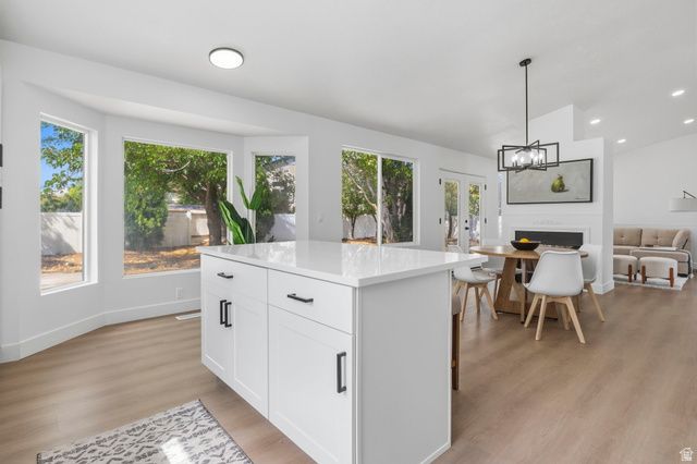8434 S WINDMILL DR, West Jordan, UT 84081