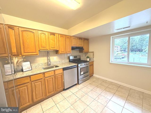 19425 BRASSIE PL, Gaithersburg, MD 20879