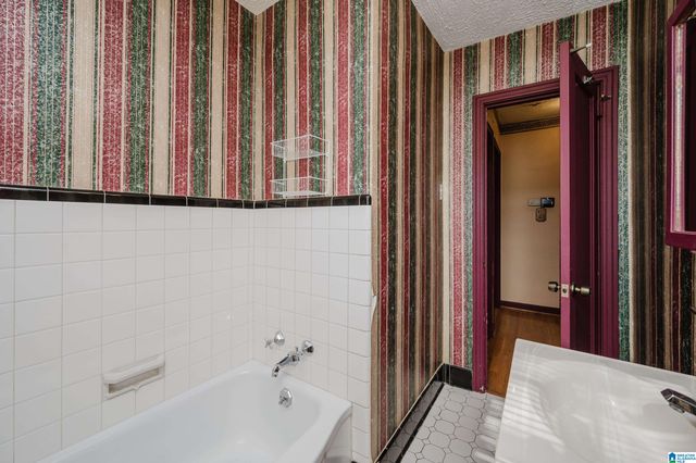 46 EDGEHILL ROAD, Homewood, AL 35209