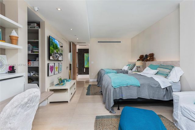 2514 Fisher Island Drive 6104, Miami Beach, FL 33109
