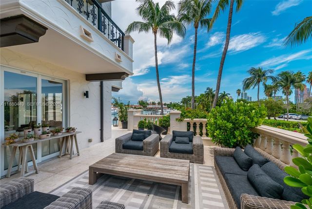 2514 Fisher Island Drive 6104, Miami Beach, FL 33109