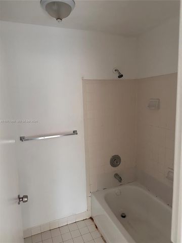 9502 SW 140 CT 9502, Kendall, FL 33186