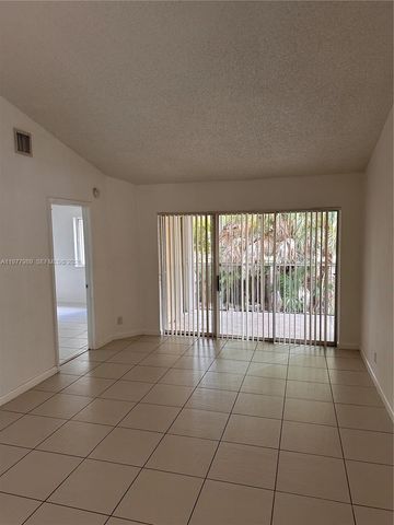 9502 SW 140 CT 9502, Kendall, FL 33186